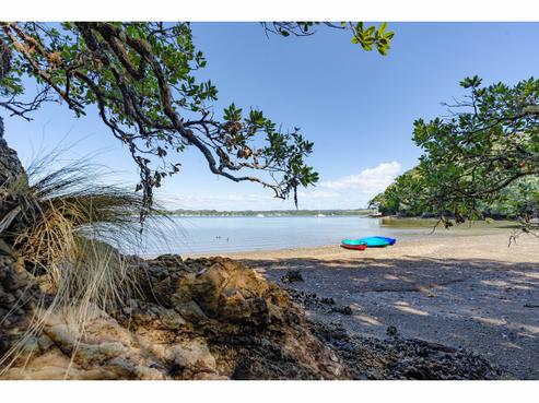 2 Doves Bay Road, Kerikeri