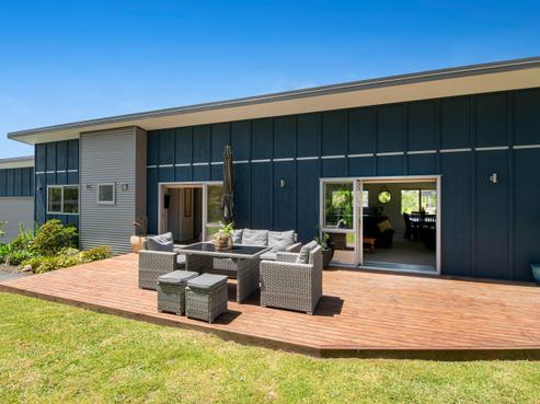15 Wharuka Glade, Mangawhai