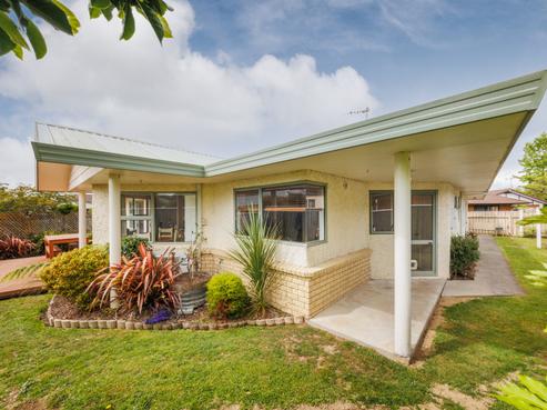 21 Tudor Grove, Feilding