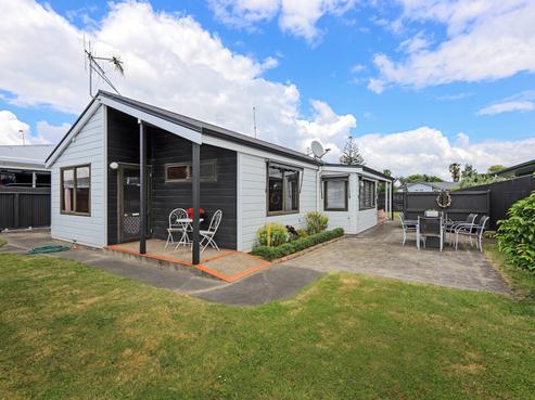 103 Ikanui Road, Frimley