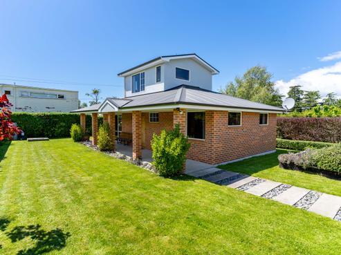 36 Bay Road, Warrington