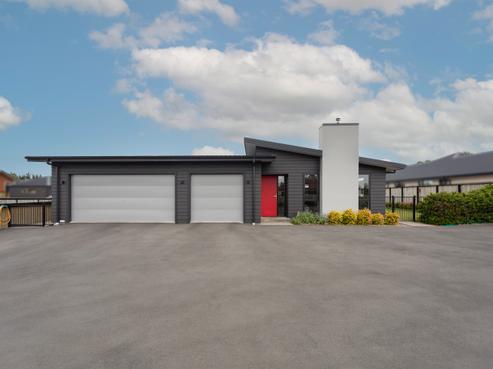 88 Weston Road, Weston