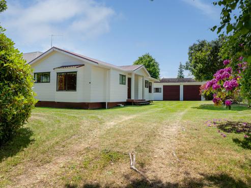 16 Irwin Place, Kinloch