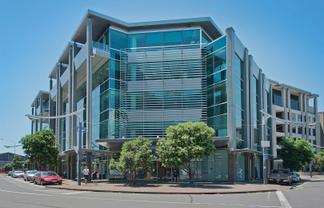 Energy-Efficient 4-Star Building