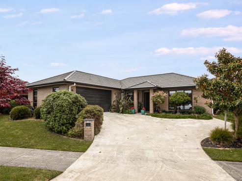 16 Trauzer Place, Flagstaff