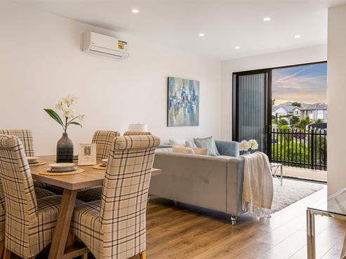 16 Kuaha Road, Massey