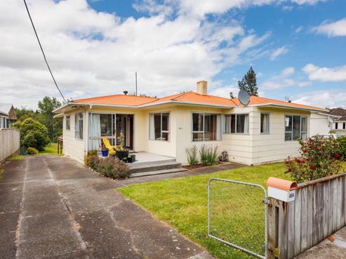 42A Seddon Street, Feilding