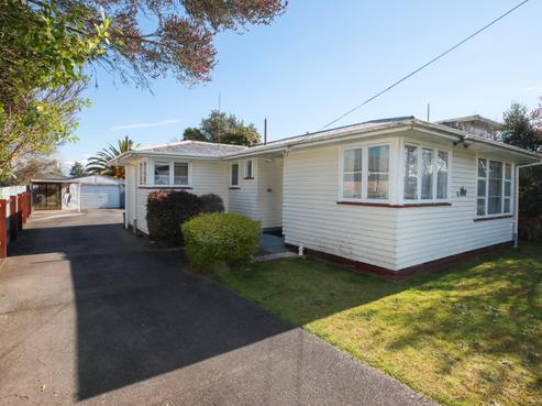 8 Dermont Street, Bader