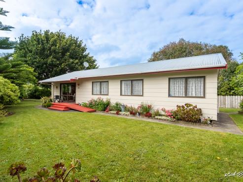44A Larchmont Grove, Totara Park
