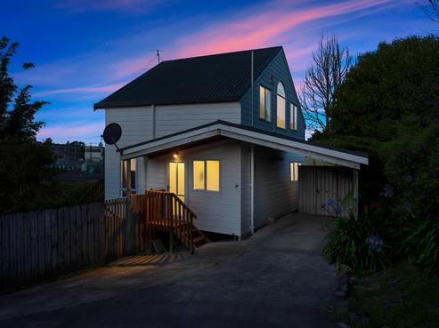 19 Lilburn Crescent, Massey