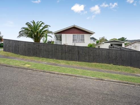 2 Ely Grove, Wainuiomata