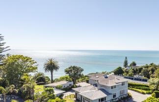 44 Lighthouse Road, Bluff Hill