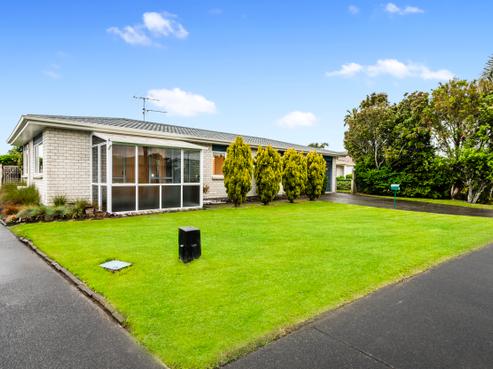 32A Lakeside Drive, Orewa