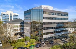 CBD Office Refurbishment by Stark Property 