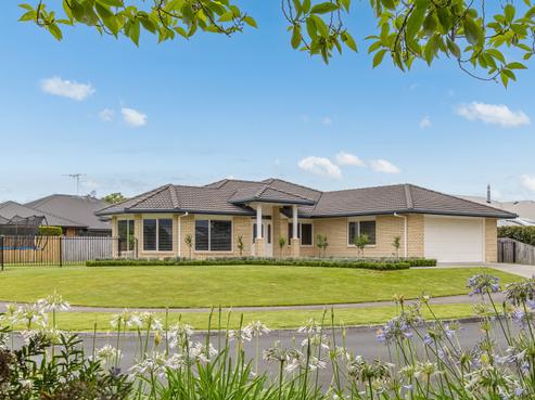 20 Oaklands Drive, Cambridge