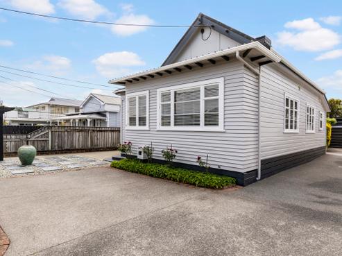 7 Manchester Street, Petone