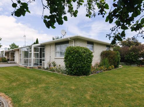 57A Abraham Crescent, Milson