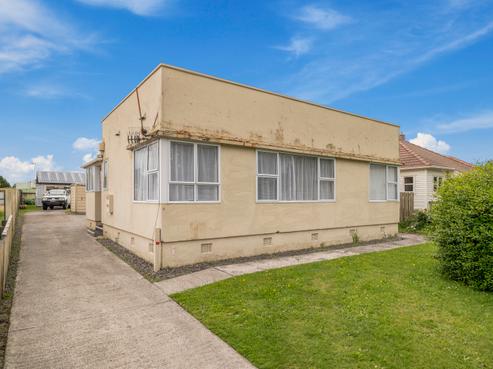 59 Wallace Crescent, Glenholme