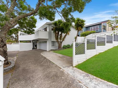 6 Valdese Rise, Browns Bay