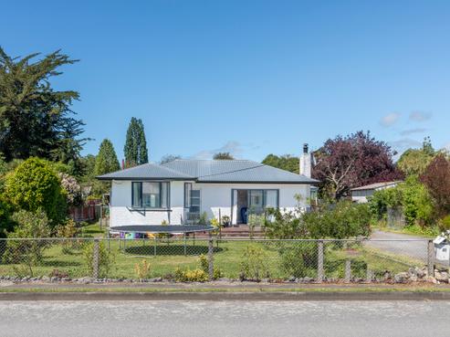 37 Bibby Street, Waipawa