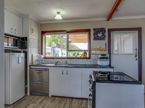 13 Kent Street, Marchwiel