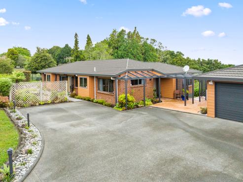 35 Waitaua Road, Kauri