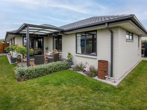 8 Jasper Court, Rolleston