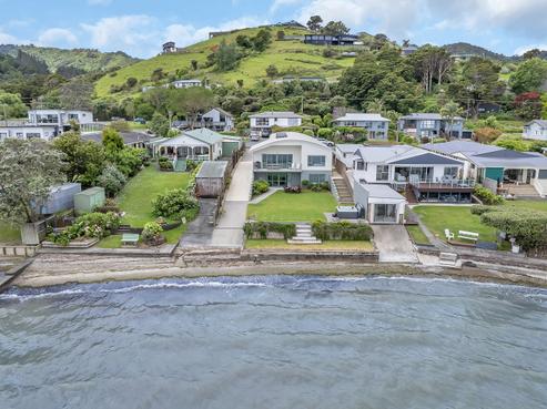 10 Attwood Street, Tamaterau
