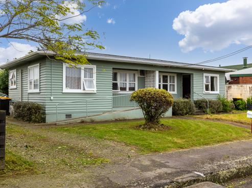 11 Tararua Street, Pahiatua