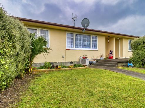 349 Kennedy Road, Pirimai