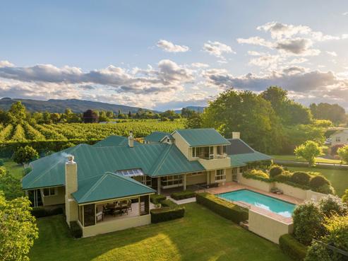 131 Saint Andrews Road, Havelock North