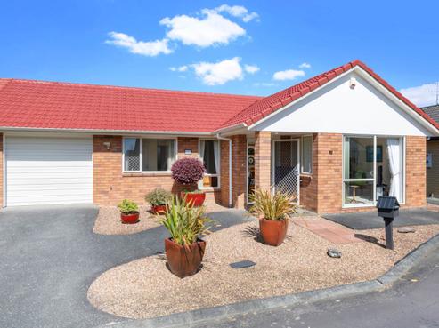 5/262 Centreway Road, Orewa