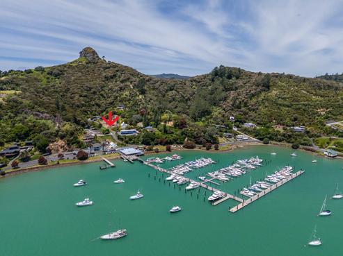 7 Old Church Road, Whangaroa