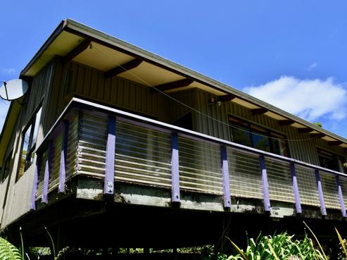 25 Nikau Heights, Karamea