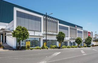 Approximately 84sqm retail shop in Westgate