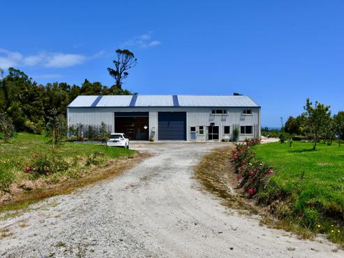 49 Kongahu Swamp Road, Karamea