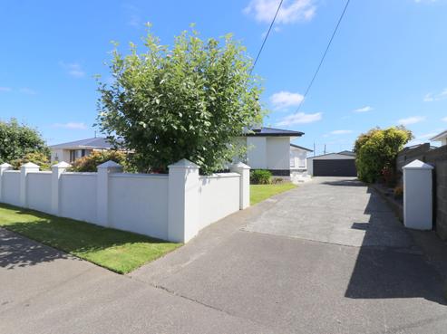 82 Edinburgh Crescent, Waikiwi