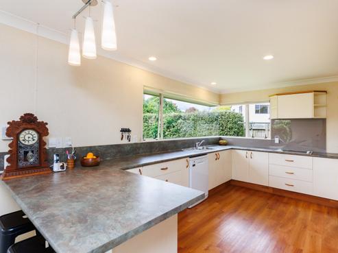 34 Washington Parade, Milson