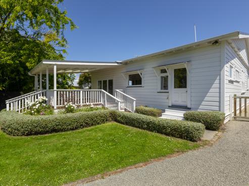 22 Jellicoe Street, Waipukurau and Surrounds
