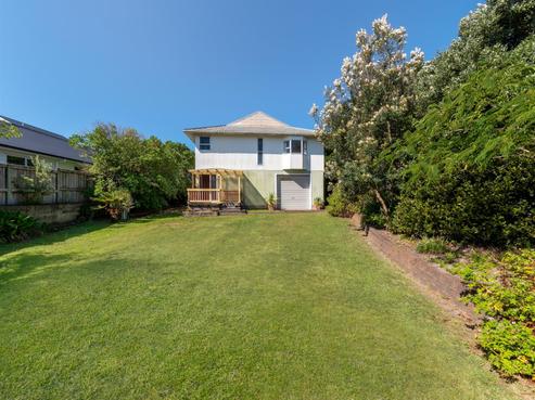 503 Pukehina Parade, Pukehina