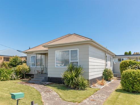 150 Queen Street, Westport