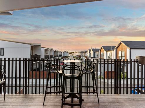 2/14 Unga Place, Beachlands