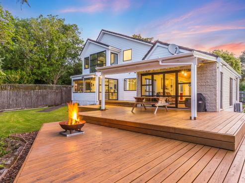 31 Seddon Street, Waikanae