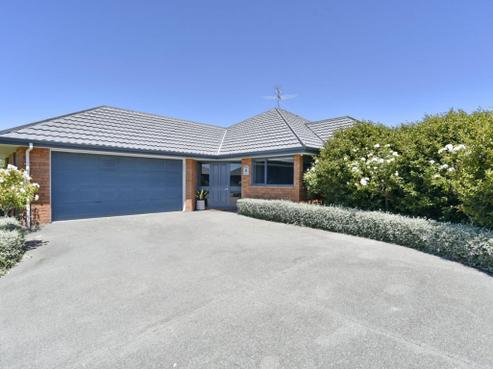 81 Fairweather Crescent, Kaiapoi