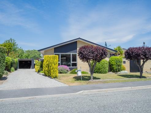 16 Arnott Street, Alexandra