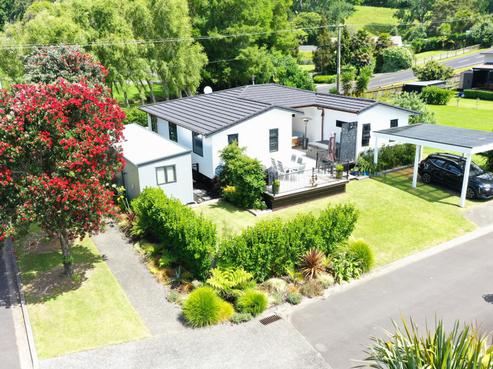 1 Kingfisher Way, Whiritoa