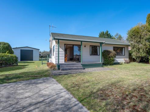6 Gibbs Place, Kinloch