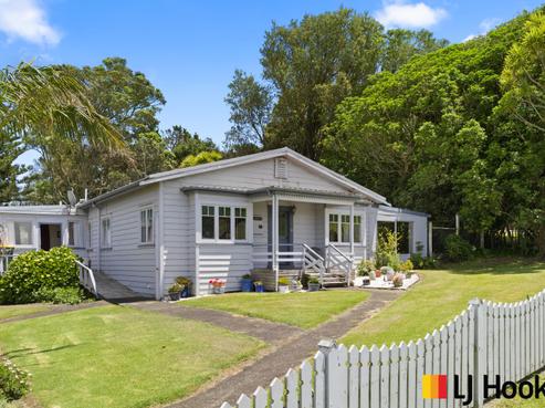 356 Hamilton Road, Awhitu