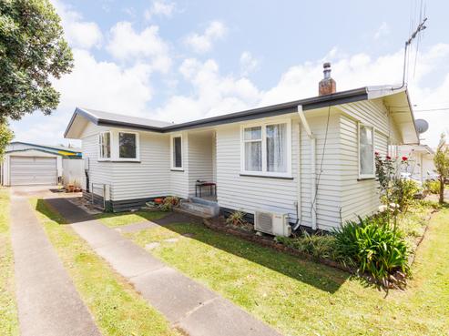 63 Taumaihi Street, Bulls