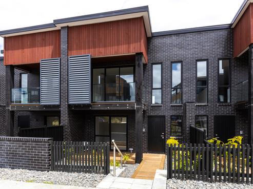 2 Longshore Drive, Long Bay